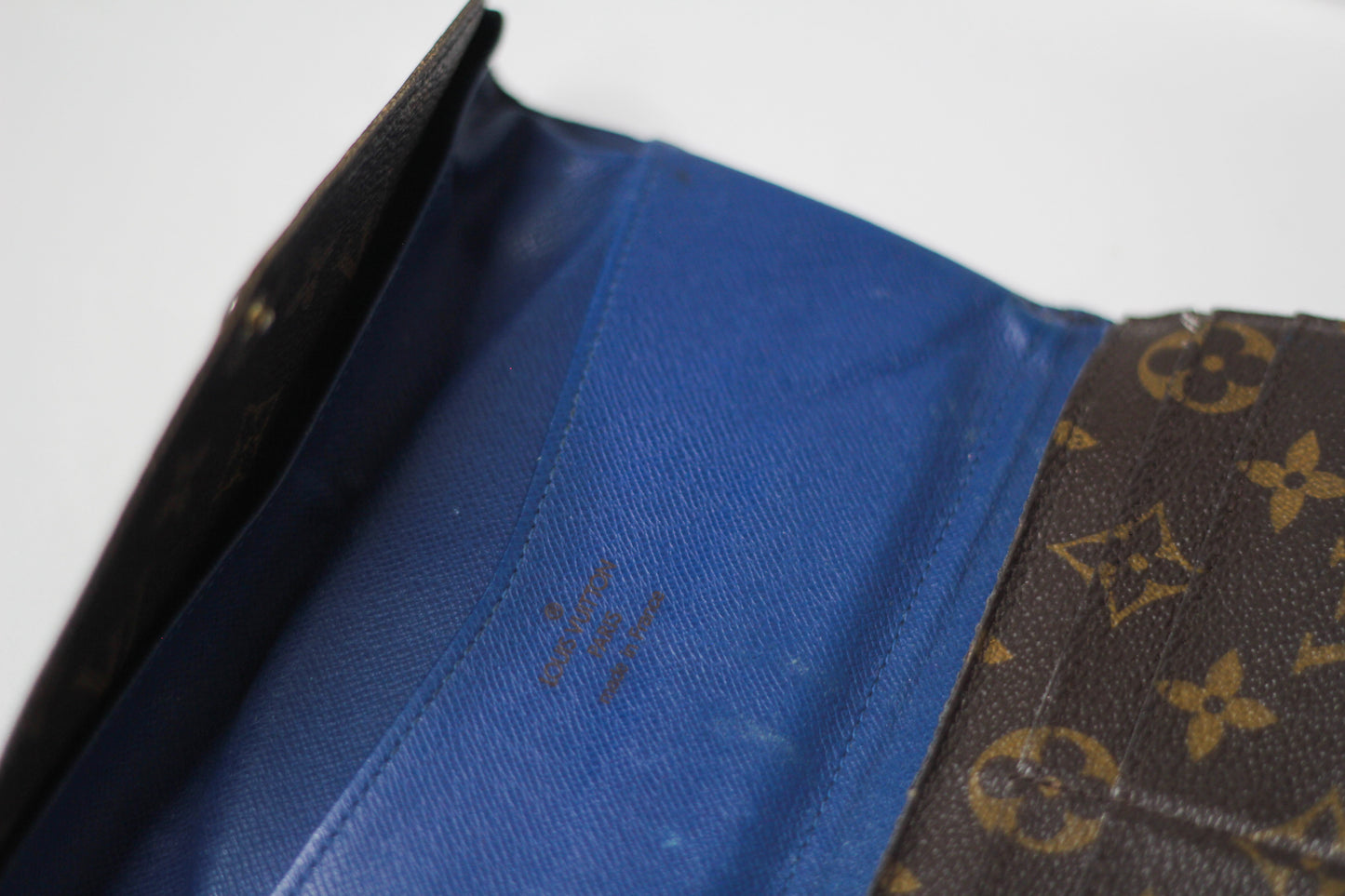 Louis Vuitton Wallet Brown Monogram (blue inside)