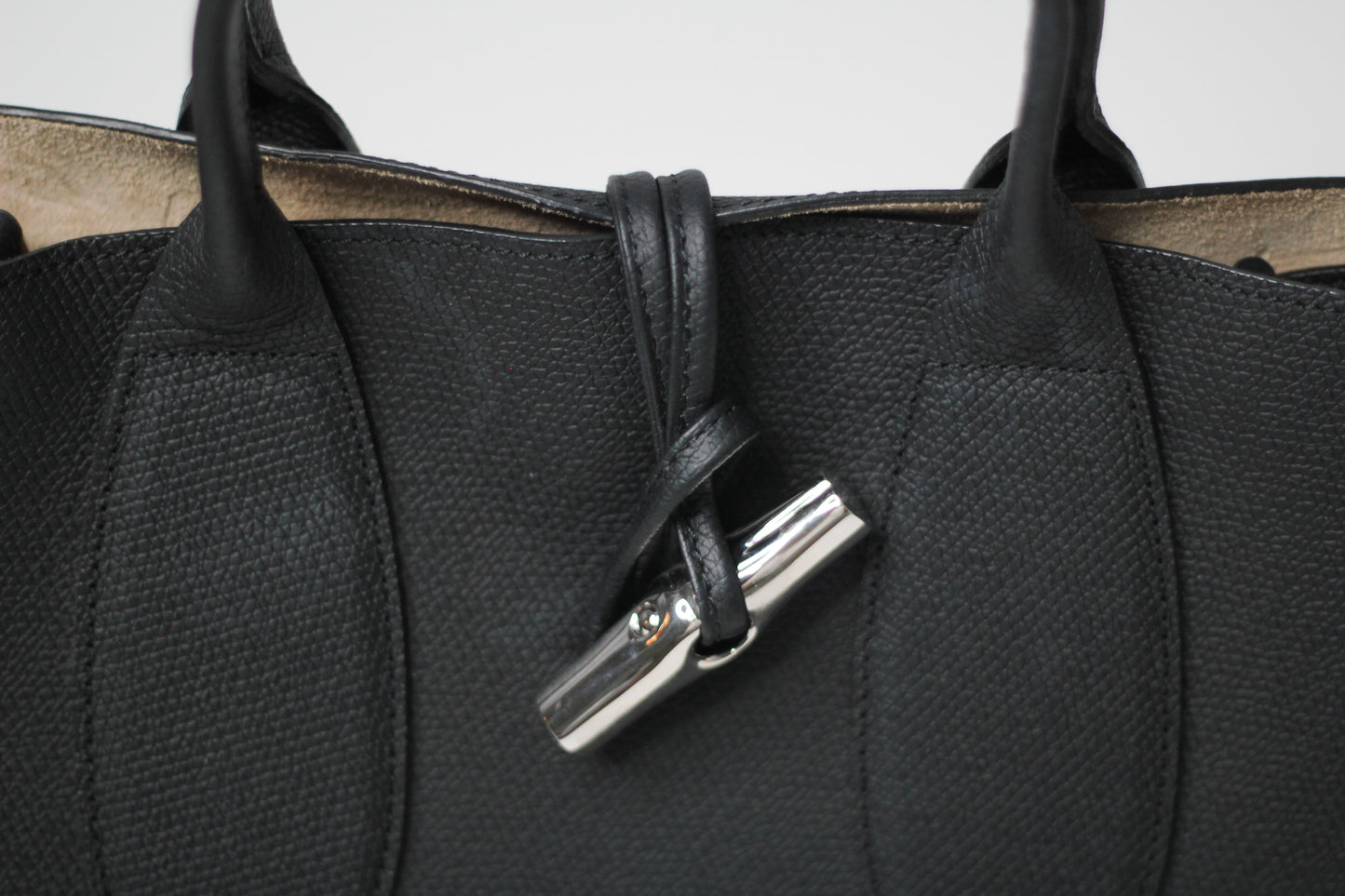 Longchamp Roseau M  Handbag
