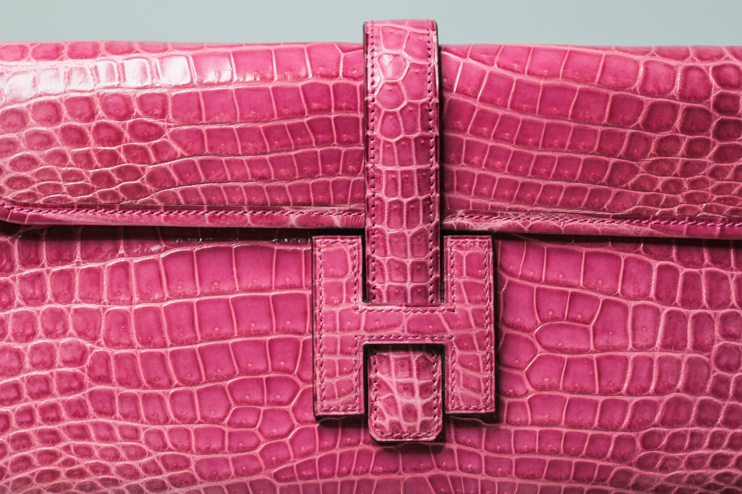 Hermes Shiny Rose Tyrien Nilo Crocodile Jige Elan H Clutch Bag Crocodile Rare