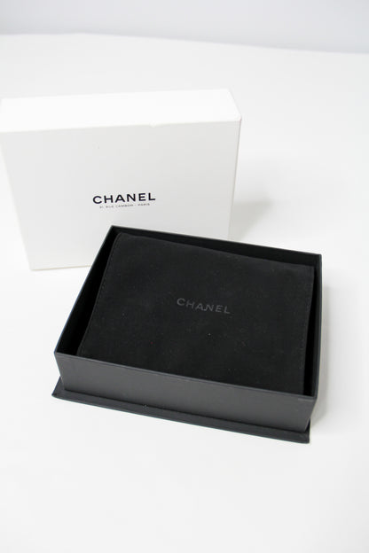 Chanel Timeless Classic Card Holder Quilted Silver leather with Chain – Belt